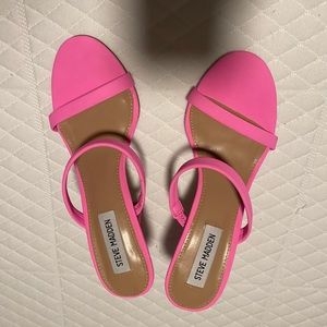 Steve Madden bubble gum pink shoes